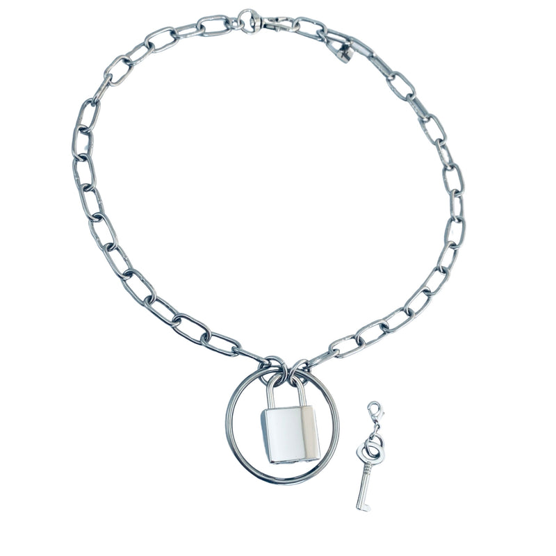O-RING LOCK NECKLACE – BITCHFIST