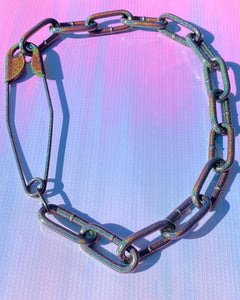 GIANT SAFETY PIN NECKLACE IN HOLOGRAPHIC